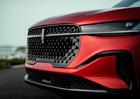 The sleek grille of a 2024 Lincoln Nautilus® SUV with the available Jet Appearance Package makes a bold statement. | Pierre Lincoln in Lynnwood WA